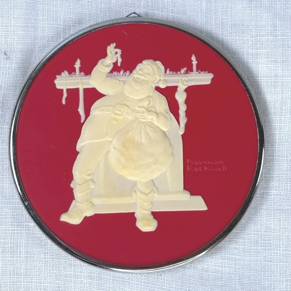 Vintage Hallmark Norman Rockwell Ornaments 1981/1982  Set of 2 No box